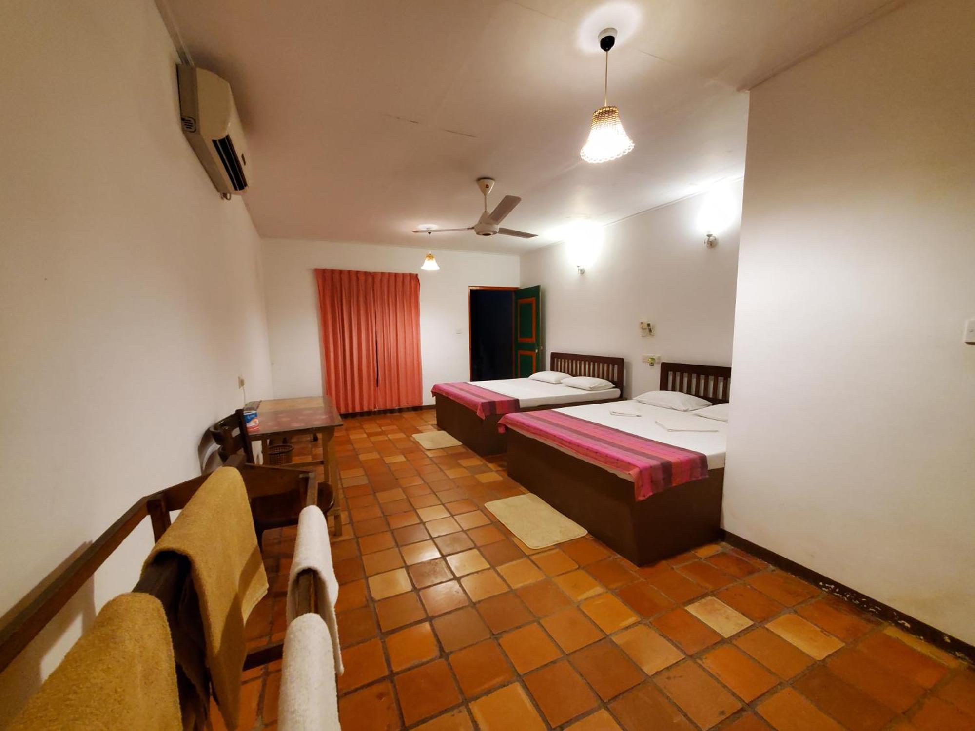 Clay Hut Village Polonnaruwa Zewnętrze zdjęcie